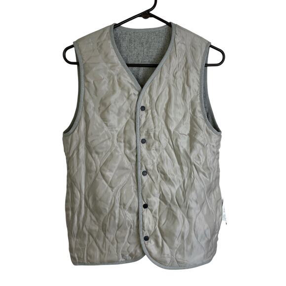 SuitSupply Quilted Bodywarmer Vest Mens XS Gray Jacket Reversible Snap Front - Picture 3 of 13